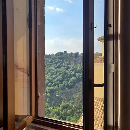La Corte Del Castello Di San Michele