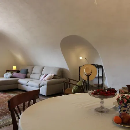La Corte Del Castello Di San Michele Apartment *