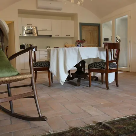 Apartment La Corte Del Castello Di San Michele