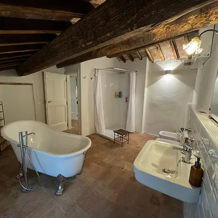 La Corte Del Castello Di San Michele Apartment